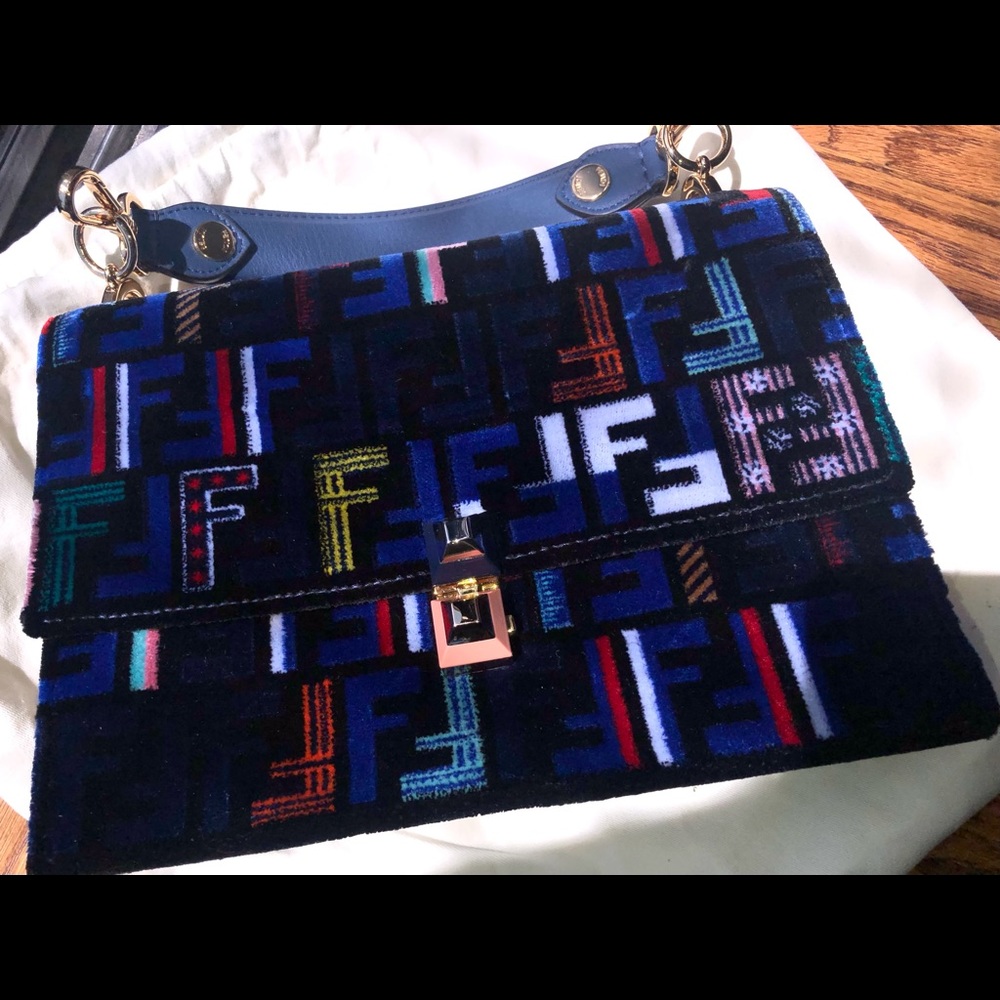 Not For Sale! Fendi Kan I Shoulder Bag